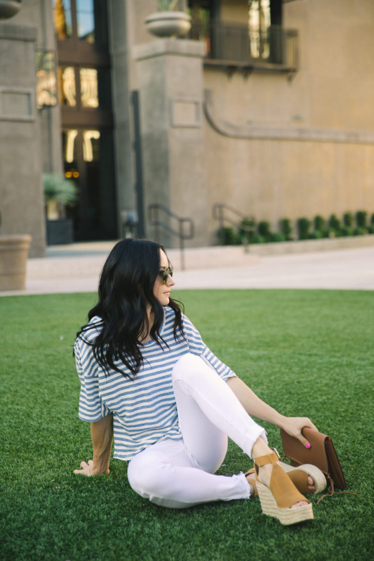 white ankle jeans + blue and white striped shirt casual summer outfit 