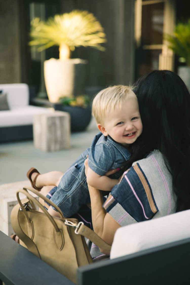 mom and toddler playing | Las Vegas mommy blogger