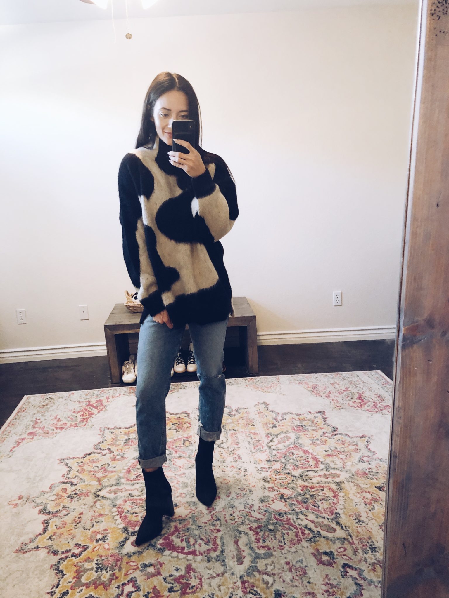  Casual Fall Outfits featured by top US fashion blog, Outfits & Outings