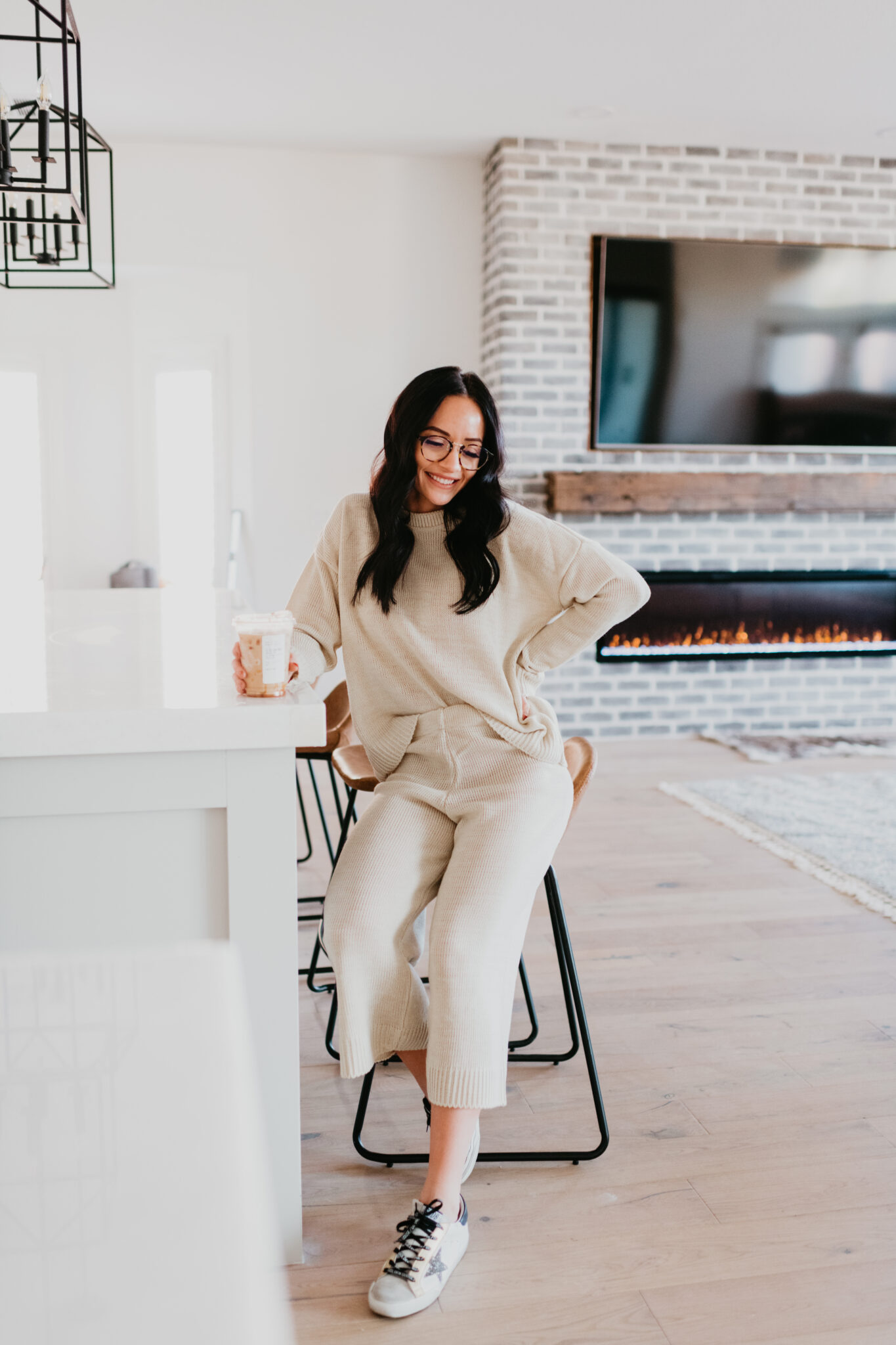 Cozy Two Piece Lounge Sets featured by top Las Vegas fashion blog, Outfits & Outings