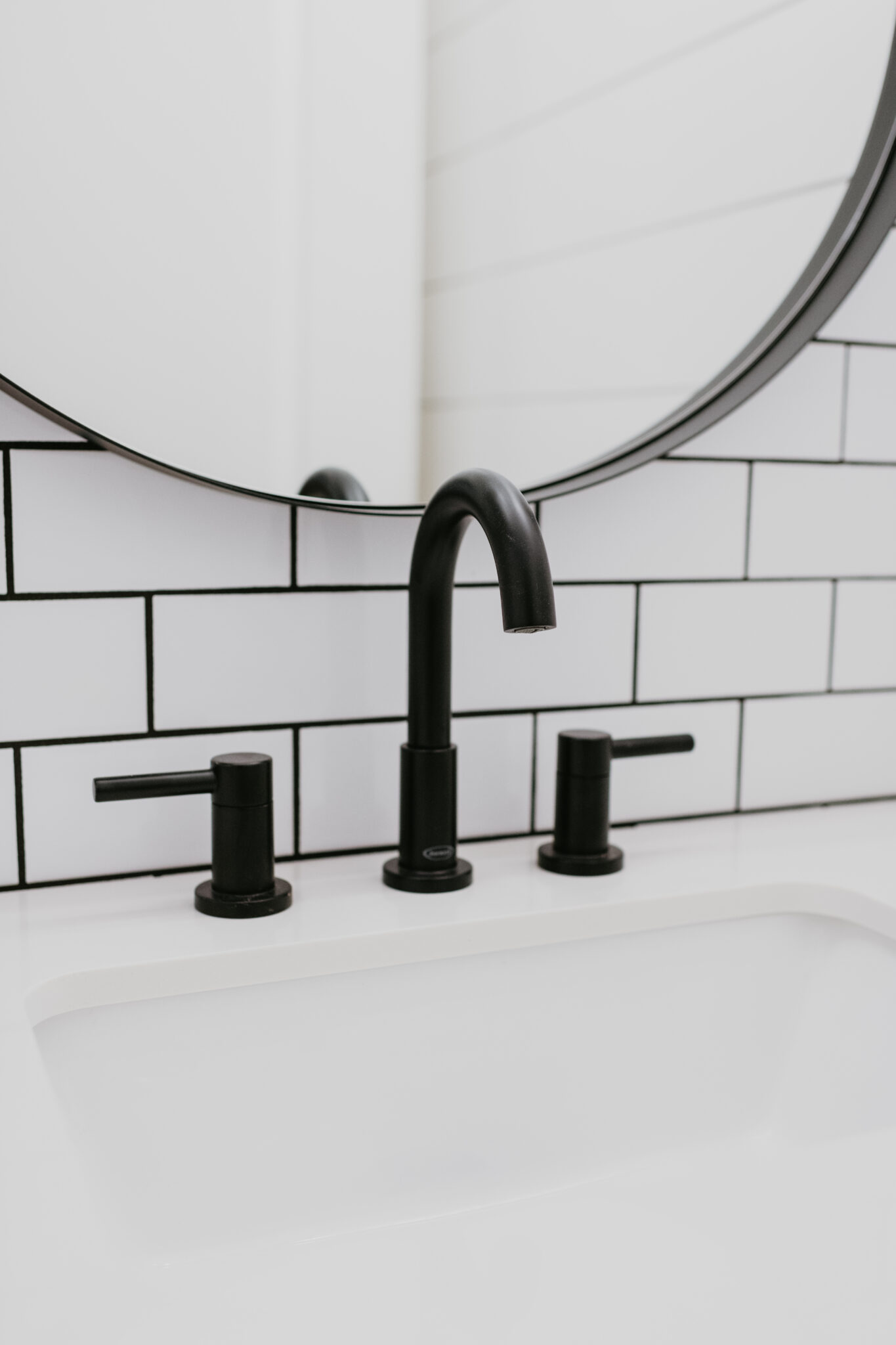 Modern Farmhouse Bathroom Decor Ideas featured by top Las Vegas lifestyle blogger, Outfits & Outings