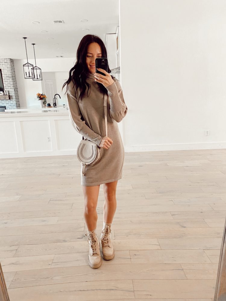 17 Cute Fall Outfits for Women featured by top Las Vegas fashion blogger, Outfits & Outings
