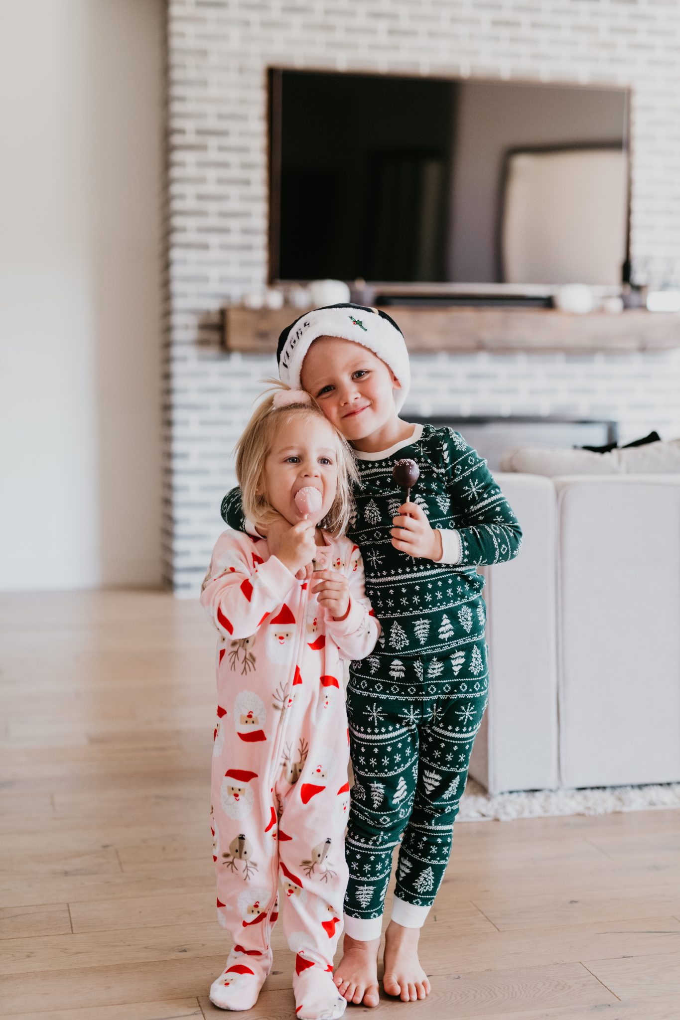 2020 Holiday Gift Guide: the Best Kids Gifts from Amazon featured by top Las Vegas lifestyle blogger, Outfits & Outings