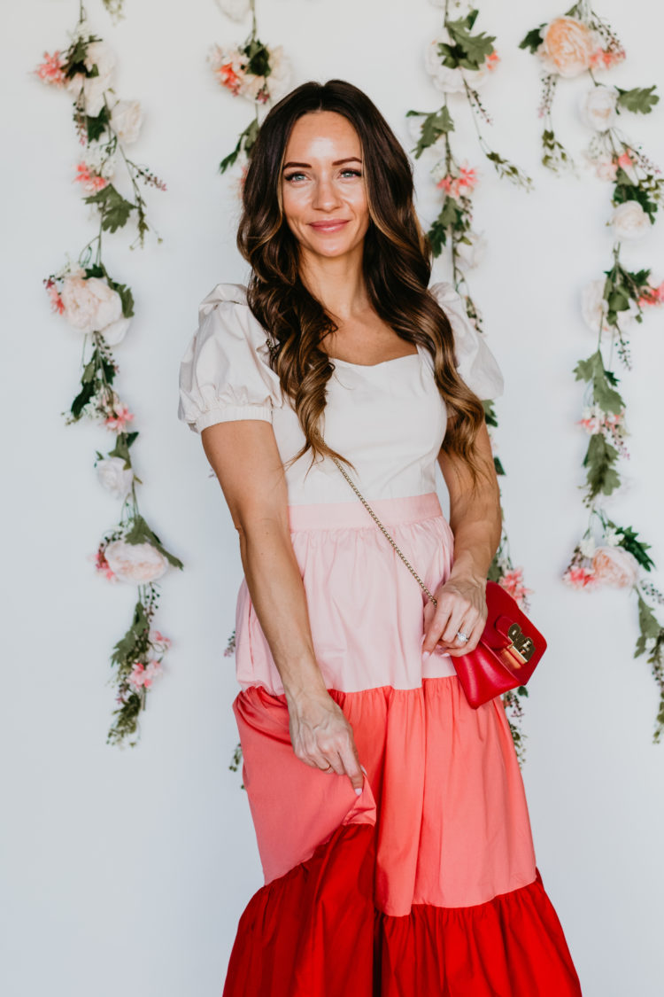 Cute Valentines Day Outfits fr her featured by top US fashion blogger, Outfits & Outings